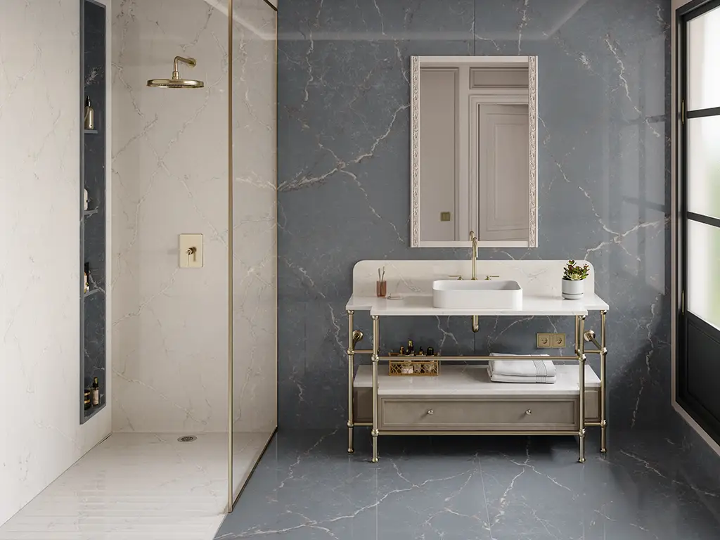 Salle de bains en Quartz Silestone ® Parisian Bleu et Versailles Ivory © Cosentino